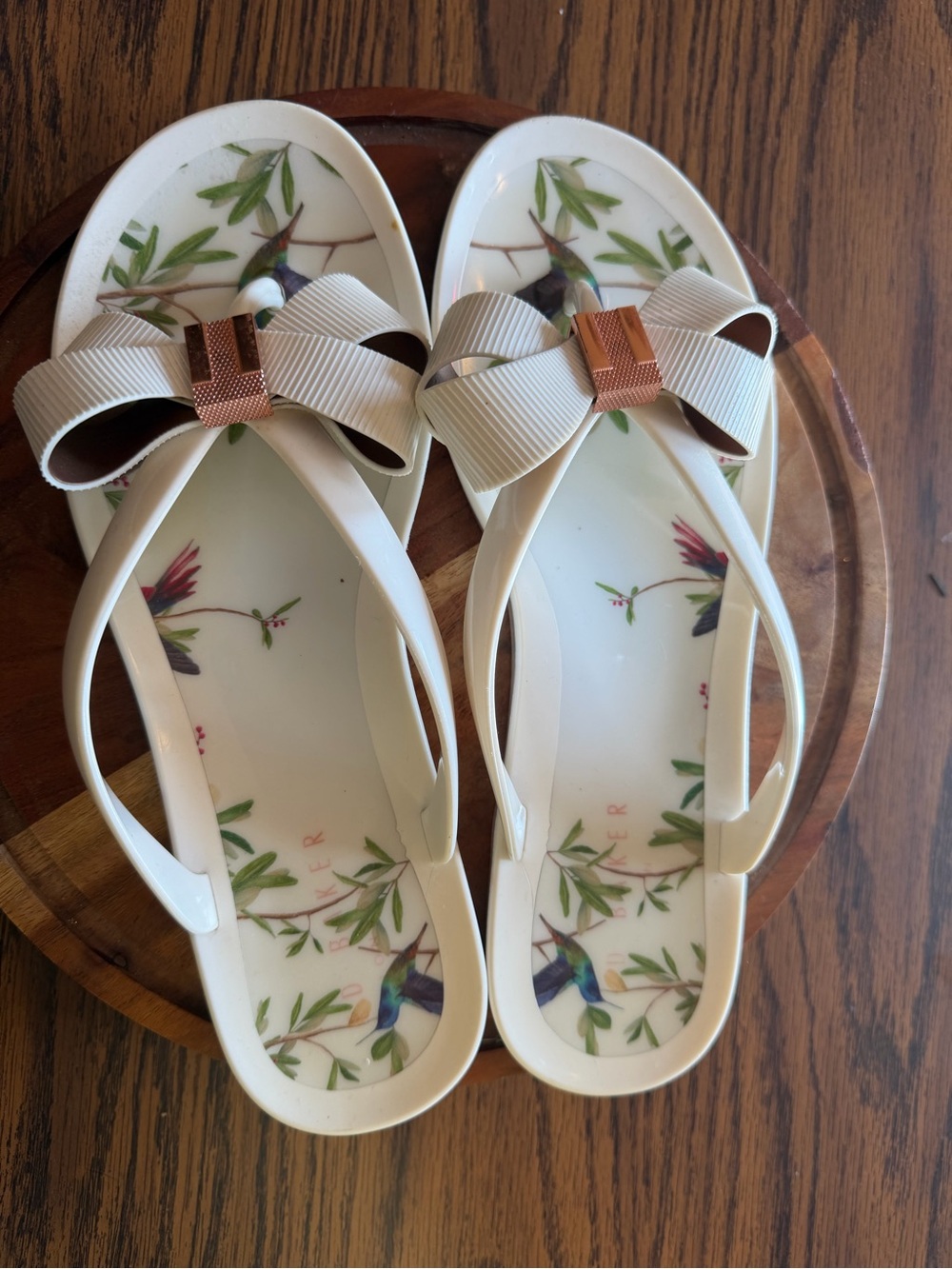 Ted Baker Ivory Jelly Sandals with Rose Gold Bow Accent - Picture 3 of 5